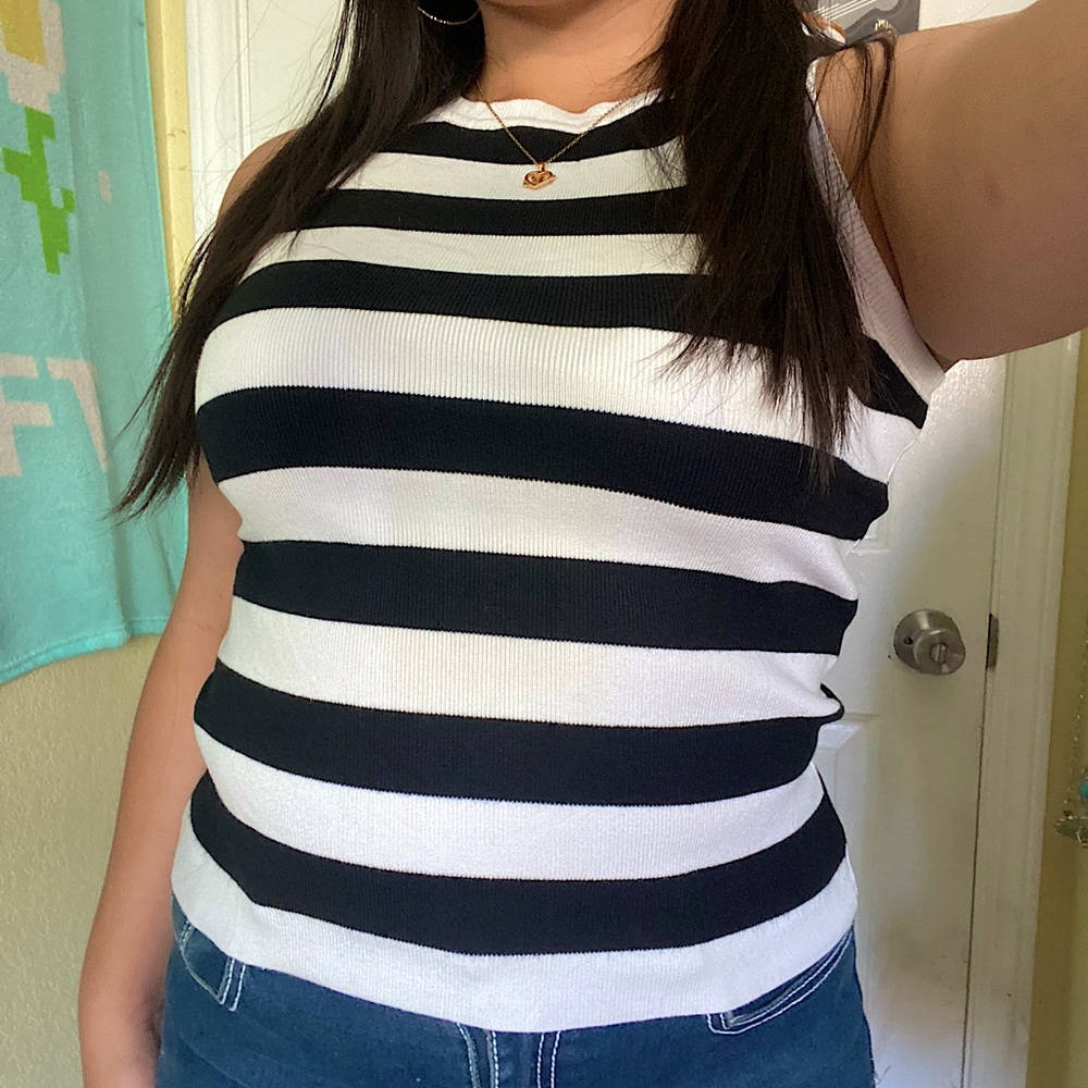 Zesica Sleeveless Woman’s Summer Shirt 🖤